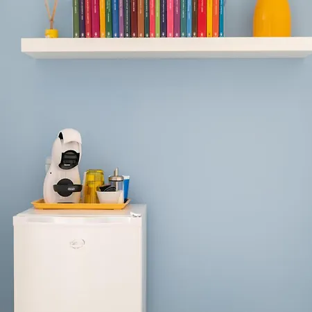 Blunotte - Piazza Castello Guest house 3*