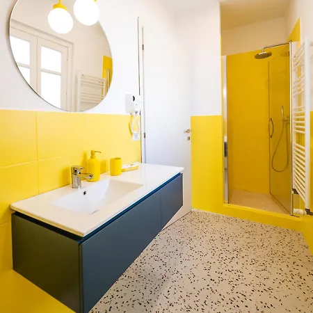 Blunotte - Piazza Castello