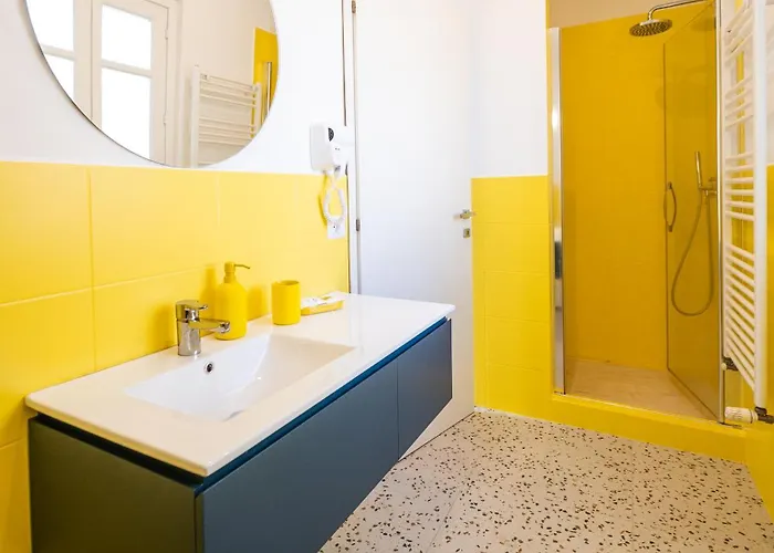 Blunotte - Piazza Castello